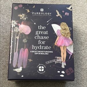 Pureology The Great Chase for Hydrate Set - Pink and Purple Design